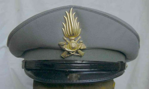 guardia-di-finanza-cappello.jpg