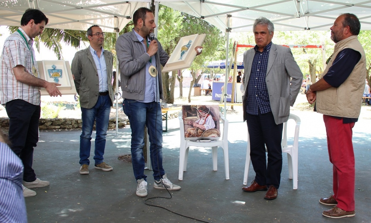 Manos in pasta 2015