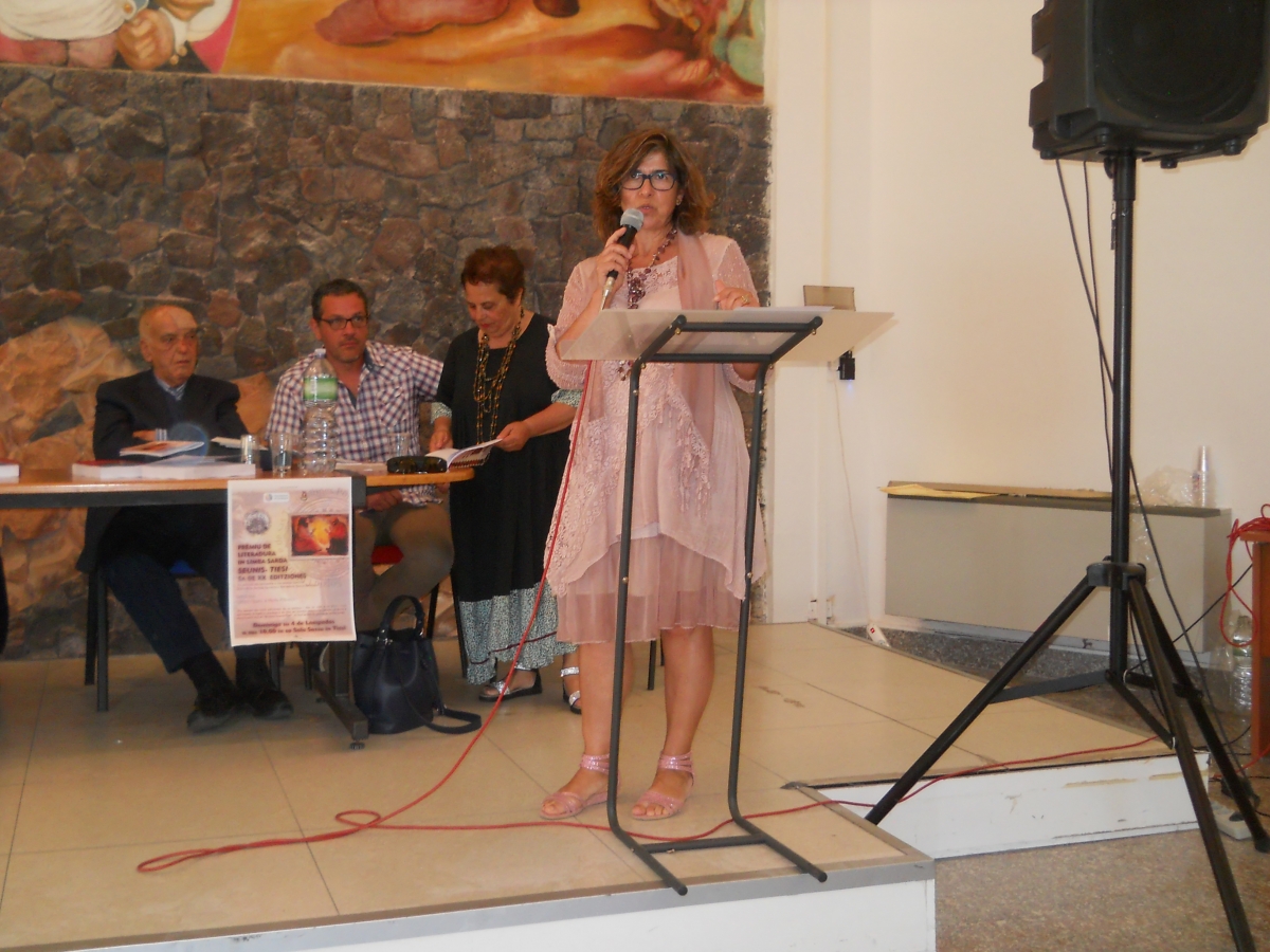 Anna-Cristina-Serra.-Fotografia-di-Antonio-Caria.JPG