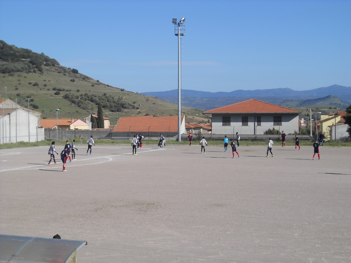 Attimi-di-gioco-della-partita-Borutta-Pagi.-Fotografia-di-Antonio-Caria.JPG