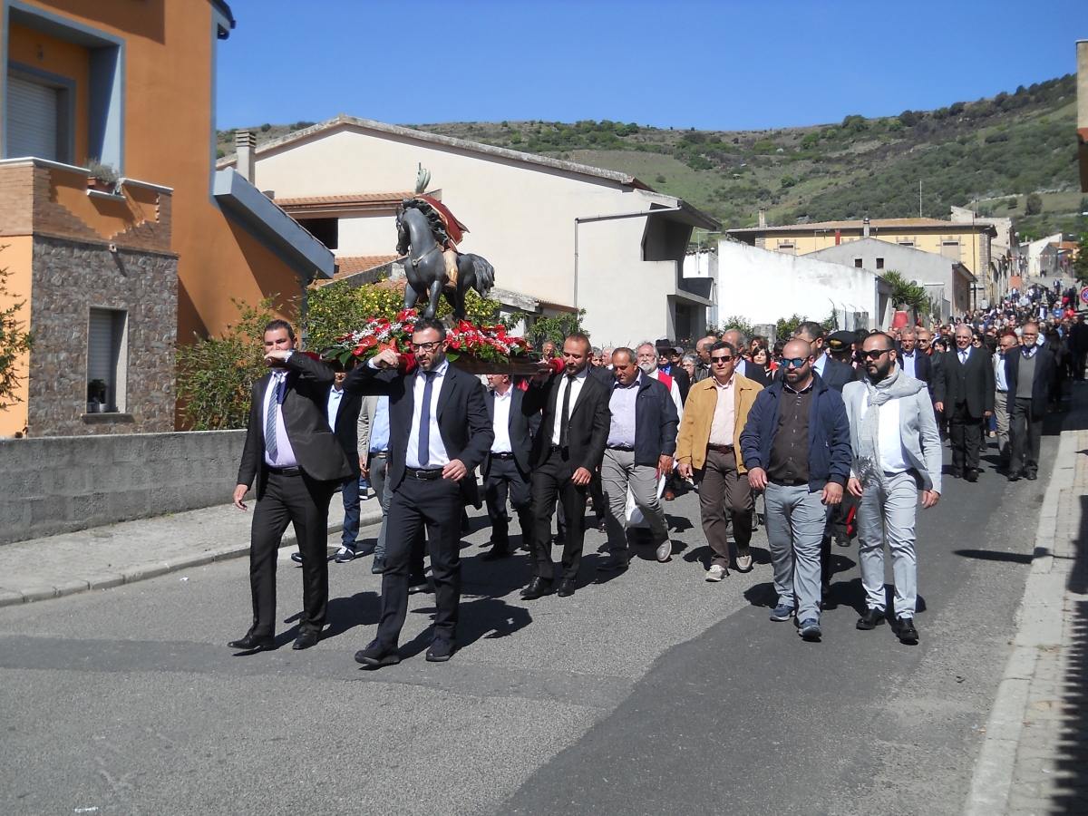 Processione-di-San-Giorgio-Martire.-Fotografia-di-Antonio-Caria.JPG