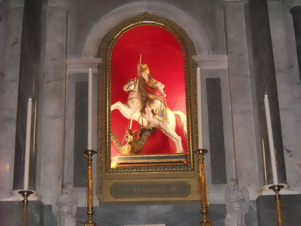 Statua-di-San-Giorgio-a-Pozzomaggiore.-Fotografia-di-Antonio-Caria.JPG